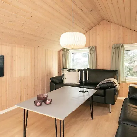 8 Person Holiday In Bl Vand Hébergement de vacances *