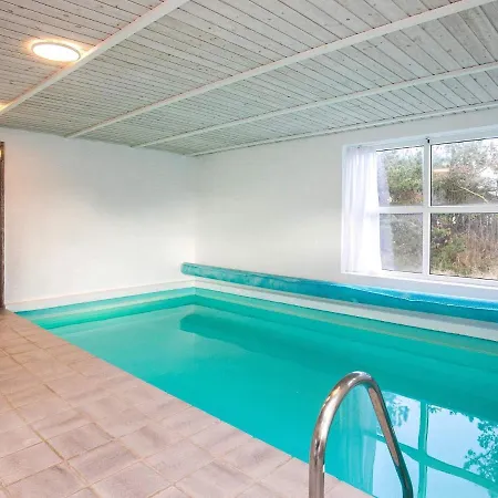 8 Person Holiday In Bl Vand Blåvand