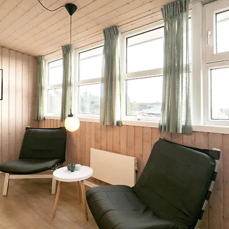 8 Person Holiday In Bl Vand Hébergement de vacances